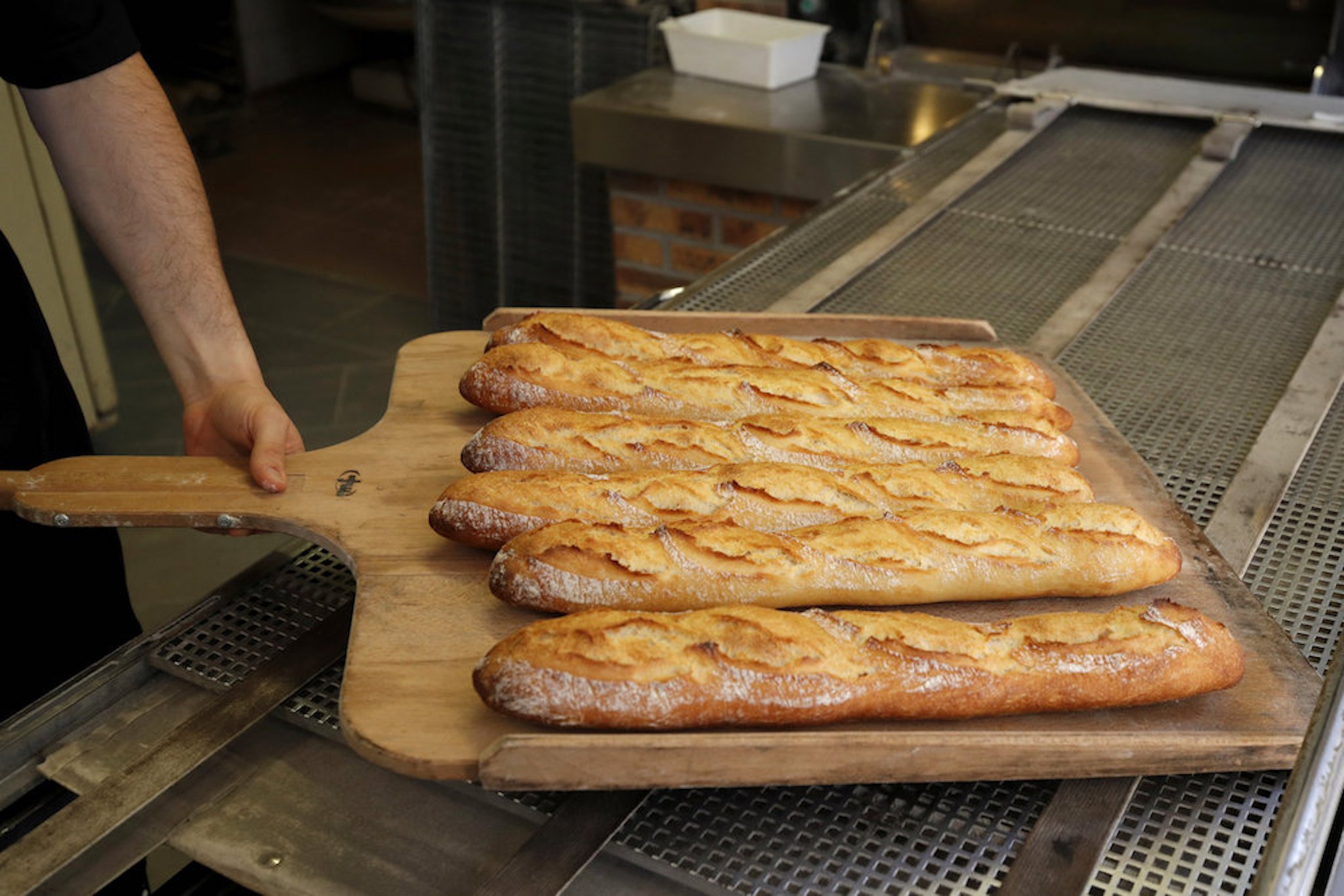 Bánh mì Baguette - Niềm tự hào trong văn hóa ẩm thực Pháp 