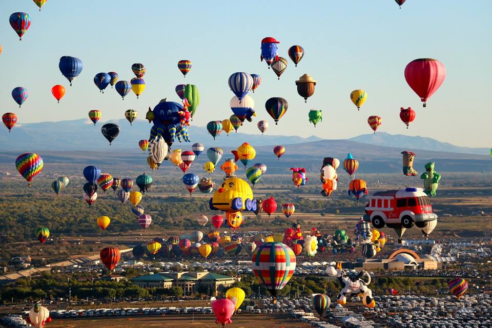 Du lịch Mỹ và ghé thăm lễ hội khinh khí cầu Albuquerque