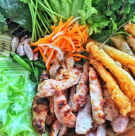 Nha Trang và món nem Ninh Hòa bạn không thể bỏ lỡ
