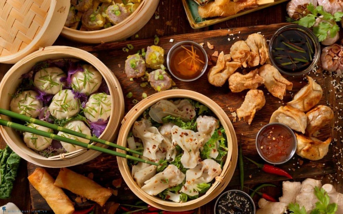 Những món ăn nổi tiếng nhất định phải thử của ẩm thực Mông Cổ