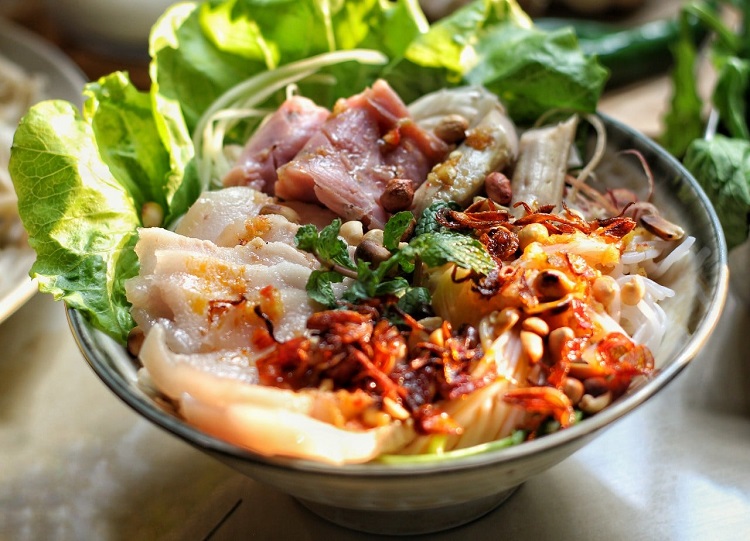 Bún mắm - món ăn đặc sản bình dân ở Đà Nẵng