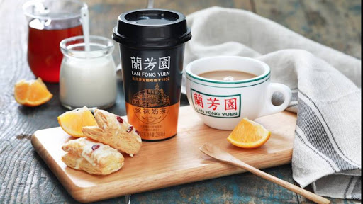Vi vu Hong Kong thưởng thức trà sữa với 4 kiểu uống đặc trưng